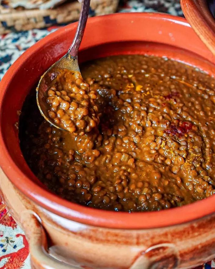 Adasi, persian iranian vegan vegetarian lentil soup for breakfast or lunch