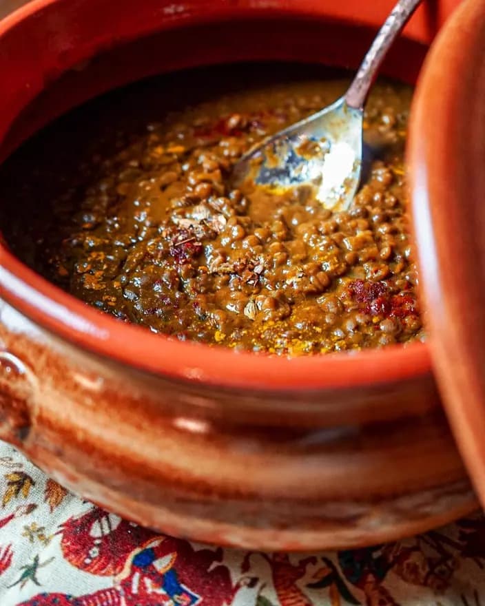 Adasi, persian iranian vegan vegetarian lentil soup for breakfast or lunch