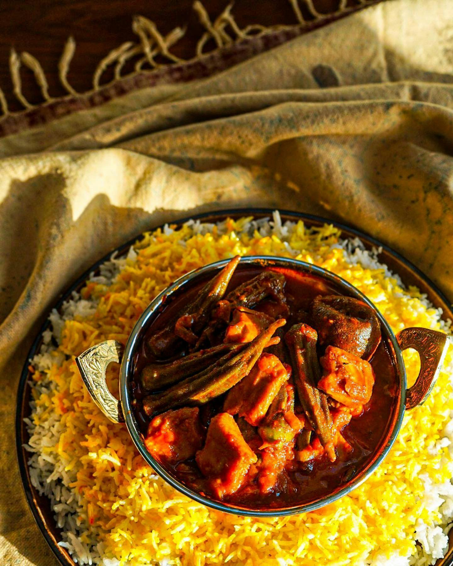 khoresht bamieh, persian iranian vegan okra stew